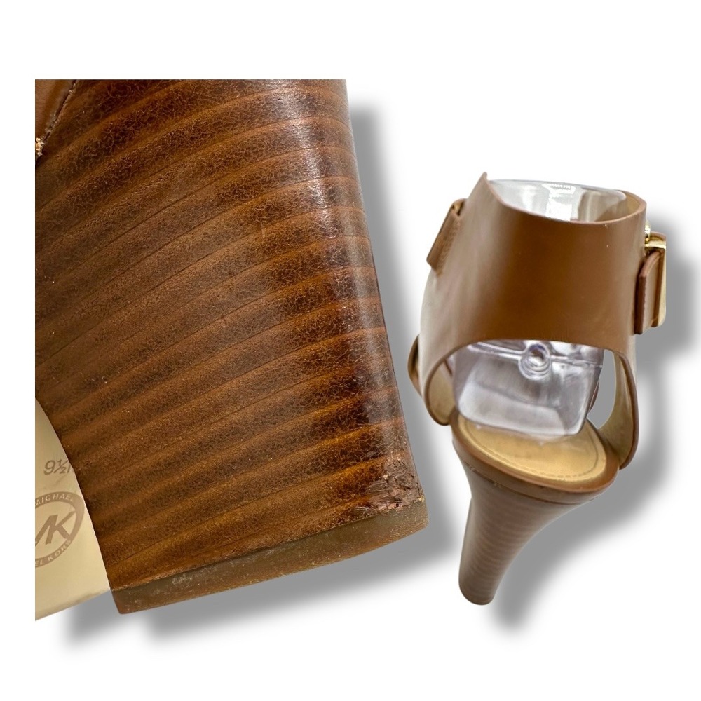 Michael Kors Womens Luggage Tan Leather Adriana Wedge Sandals Gold Buckle Sz 9.5 - Picture 14 of 16